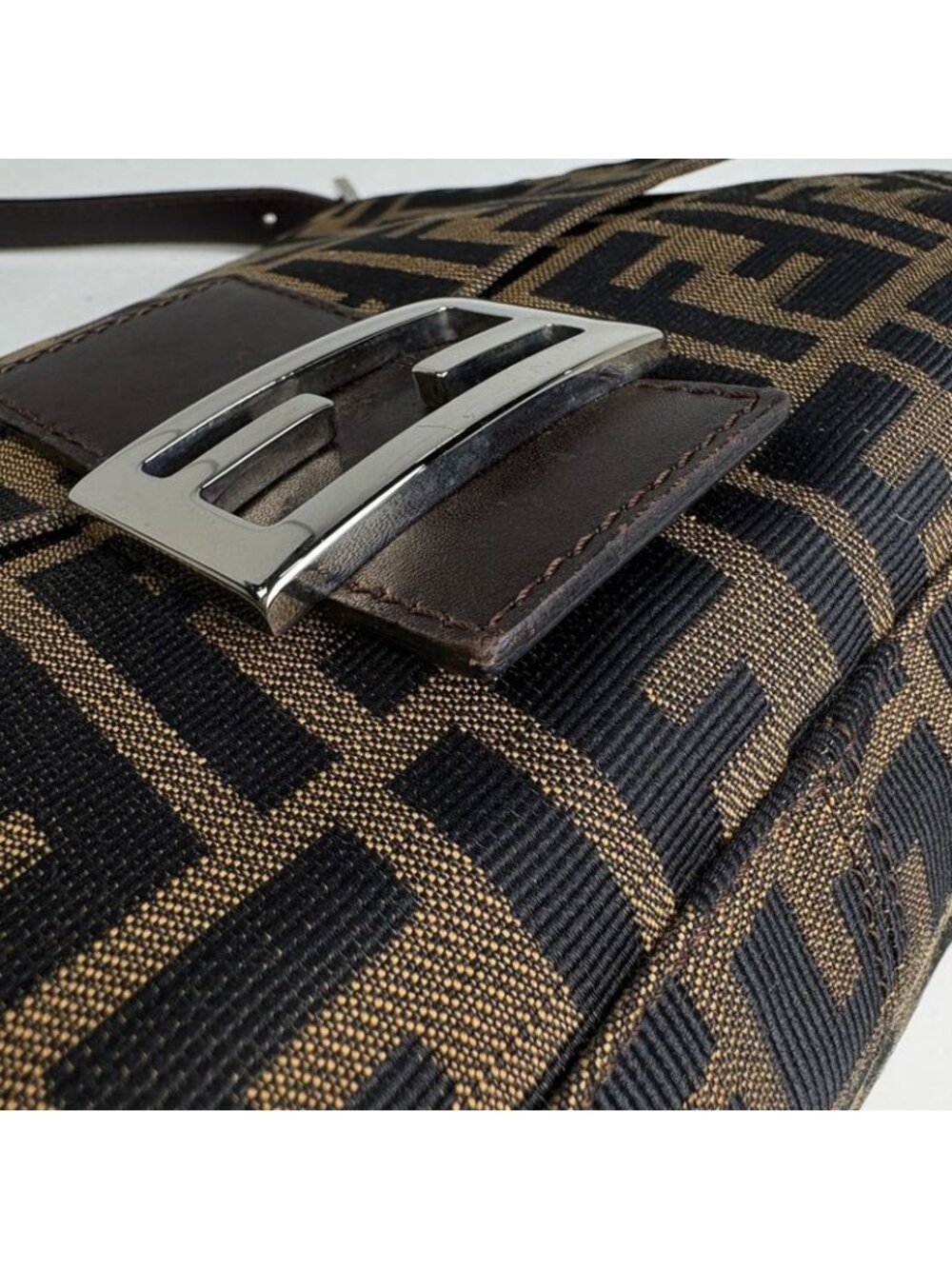 Fendi Zucca Pattern Shoulder Bag Mamma Baguette - Picture 4 of 8